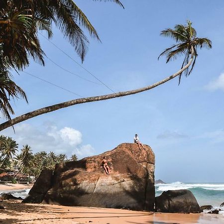 Shady Edge Hotel Unawatuna Exterior foto